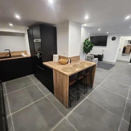 Apartment 1 T3 Neuf Entierement Climatise - Stade-eurexpo
