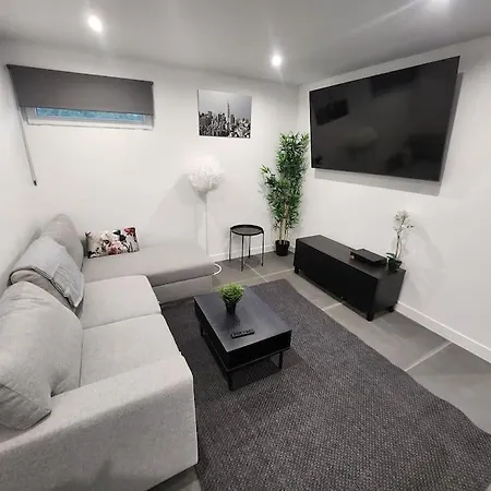 Apartment 1 T3 Neuf Entierement Climatise - Stade-eurexpo